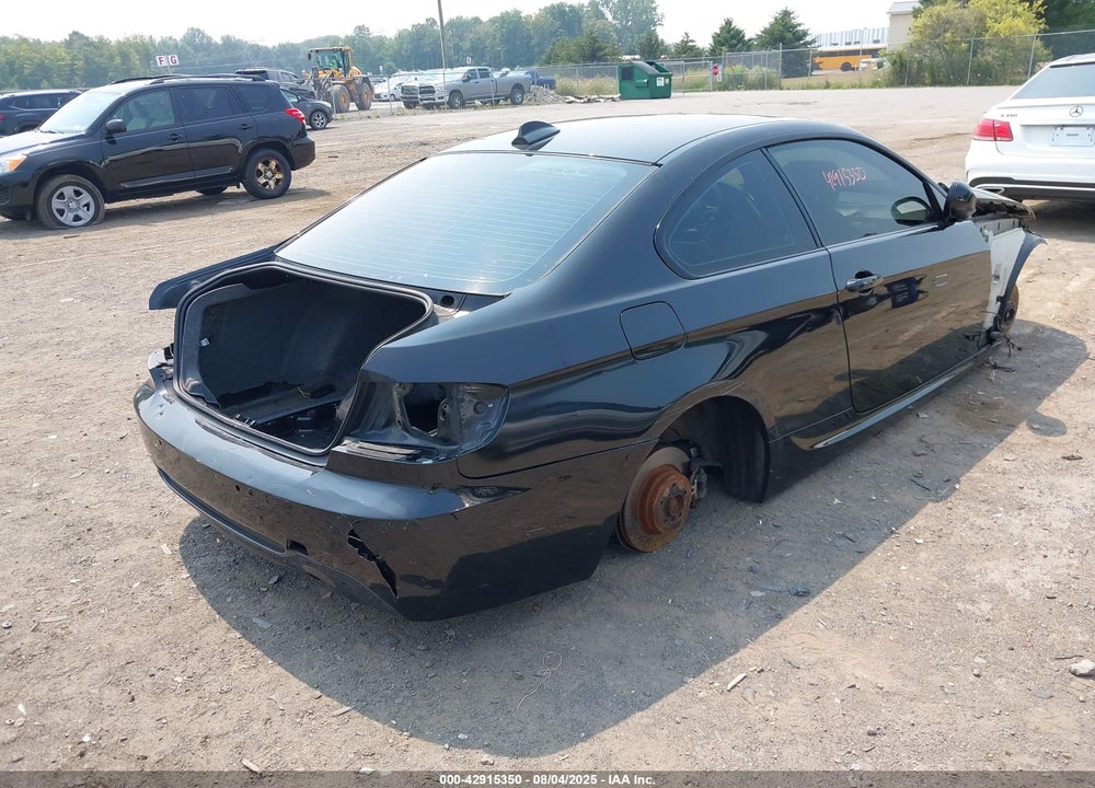 2011 BMW 3 SERIES VIN: WBAKF9C55BE247195