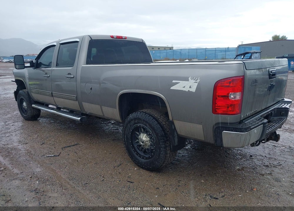 2013 CHEVROLET SILVERADO 2500HD LTZ VIN: 1GC1KYE87DF165039