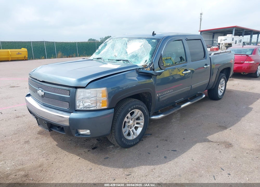 2008 CHEVROLET SILVERADO 1500 LT1 VIN: 2GCEK13M581165563