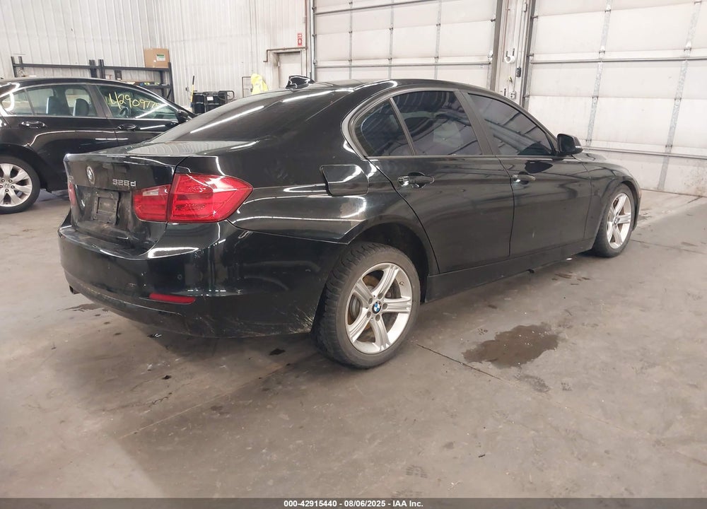2014 BMW 3 SERIES VIN: WBA3D5C57EKX96034