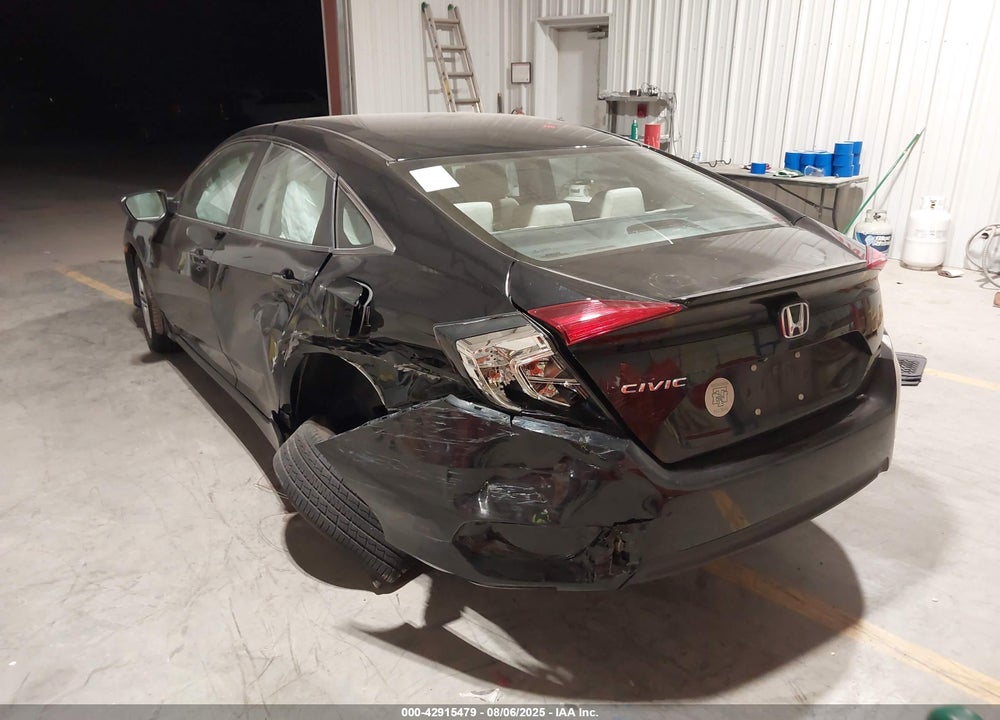 2018 HONDA CIVIC VIN: 19XFC2F50JE003277