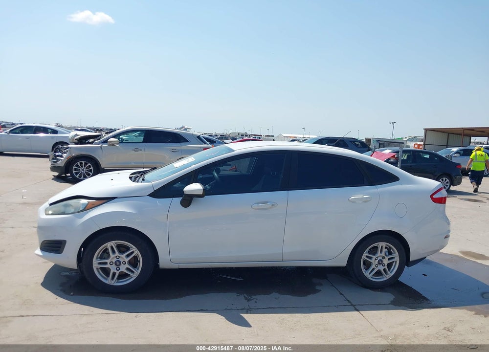 2017 FORD FIESTA VIN: 3FADP4BJ6HM159419