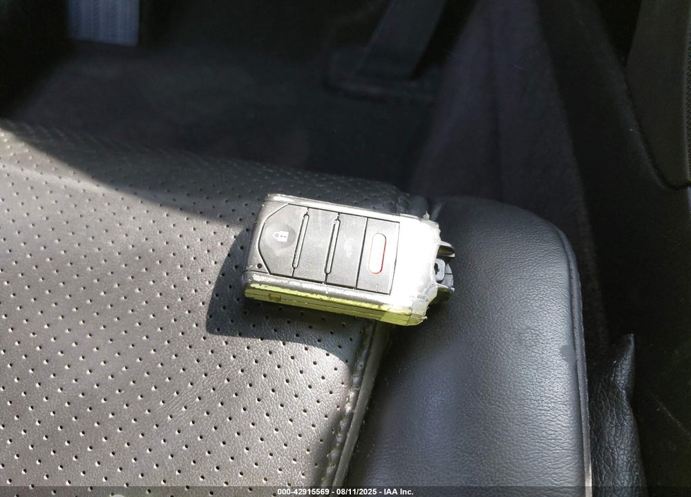 2013 ACURA TL VIN: 19UUA8F58DA011801