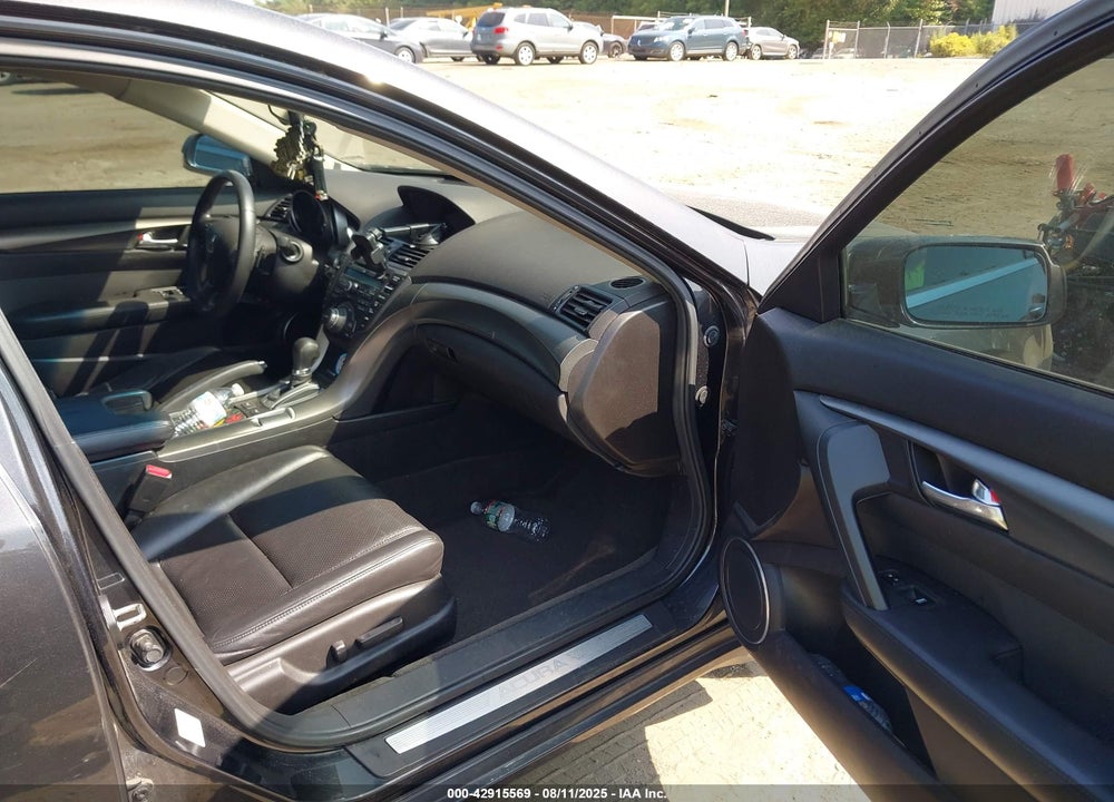 2013 ACURA TL VIN: 19UUA8F58DA011801