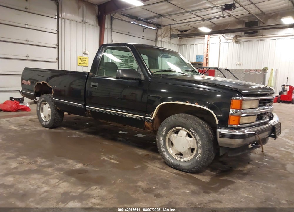 1998 CHEVROLET K1500 FLEETSIDE VIN: 1GCEK14M8WZ120023