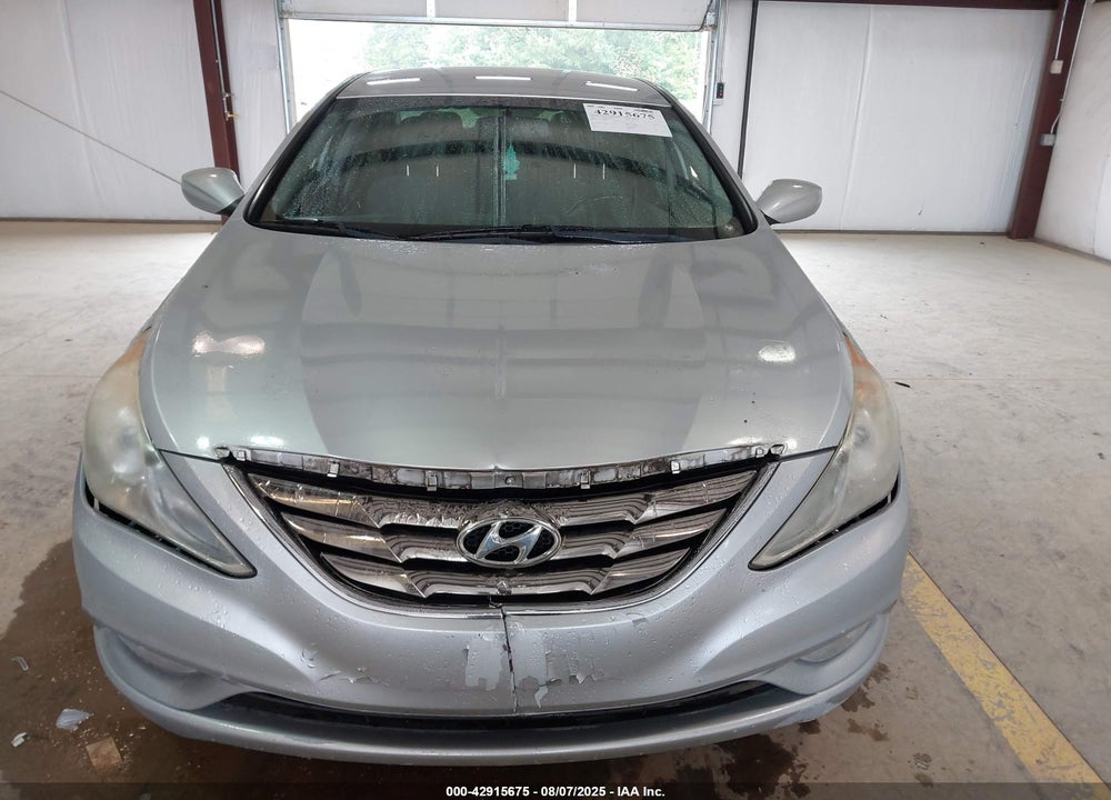 2011 HYUNDAI SONATA SE VIN: 5NPEC4AC6BH197226