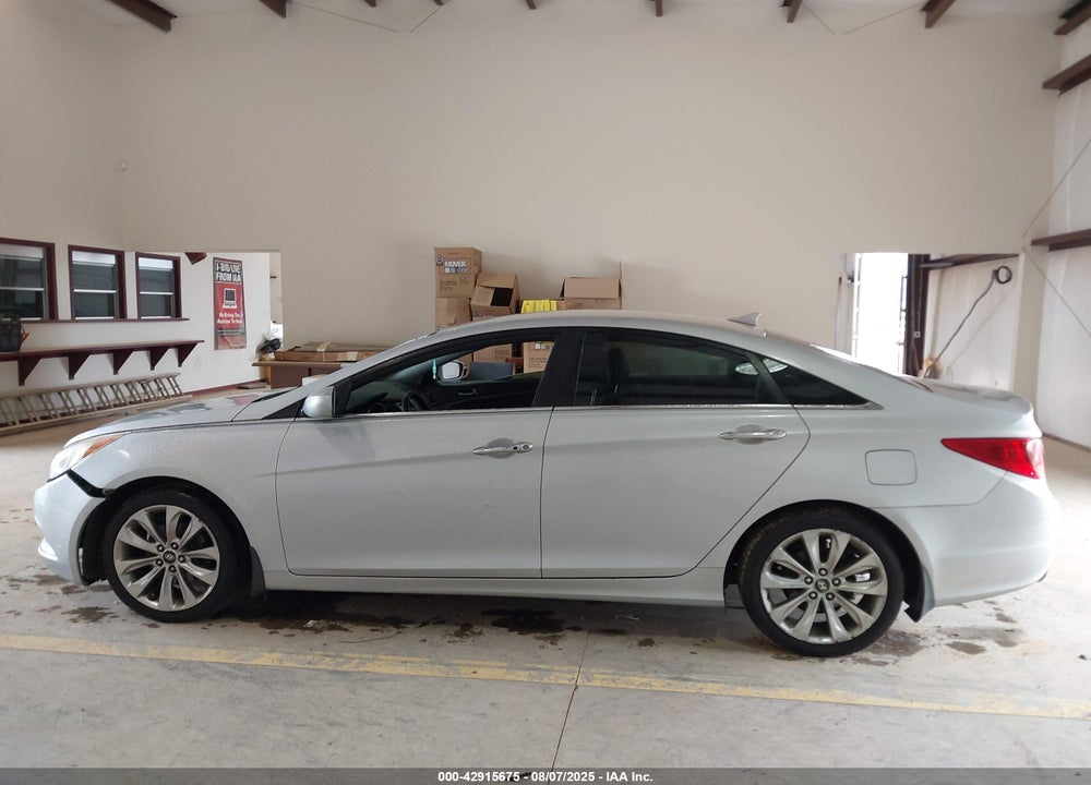 2011 HYUNDAI SONATA SE VIN: 5NPEC4AC6BH197226