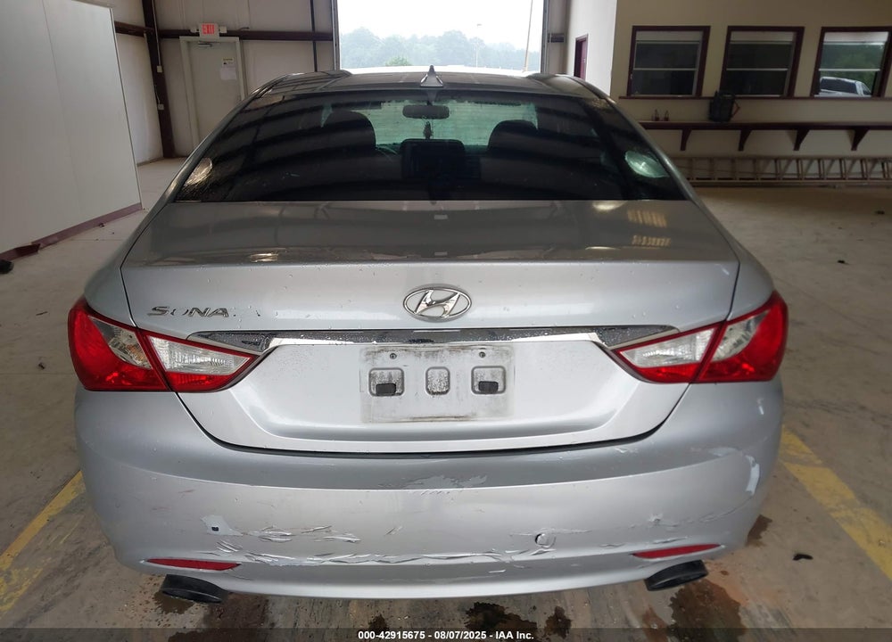 2011 HYUNDAI SONATA SE VIN: 5NPEC4AC6BH197226