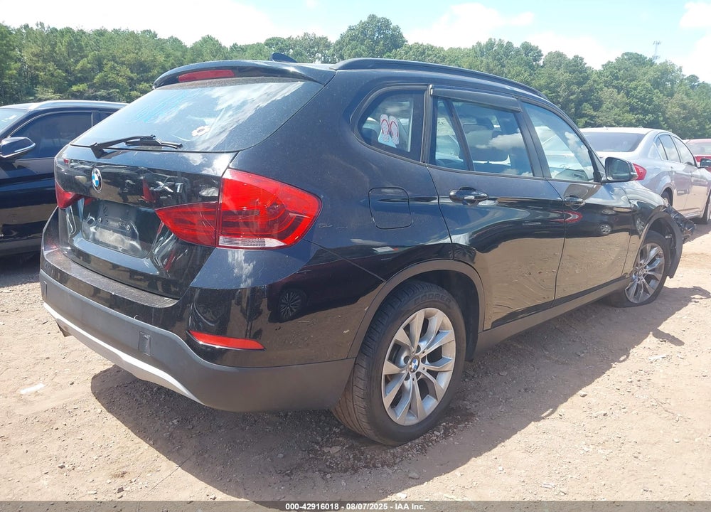 2014 BMW X1 VIN: WBAVL1C56EVY16146