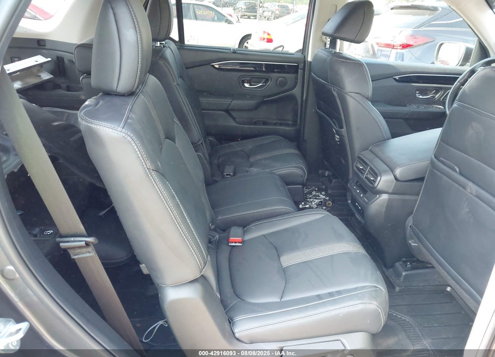 2025 HONDA PILOT VIN: 5FNYG1H45SB069718