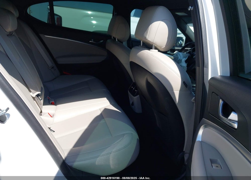 2023 GENESIS G70 VIN: KMTG34TA0PU131886