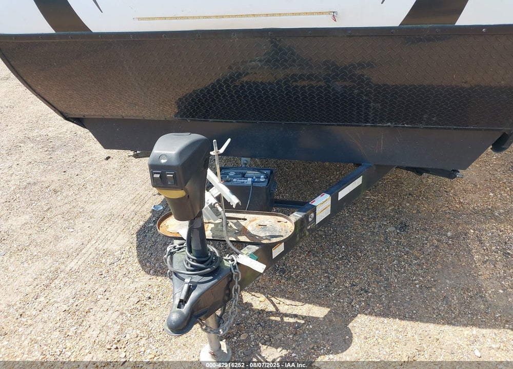 2017 OPEN RANGE OTHER VIN: 58TTU352XH2026842