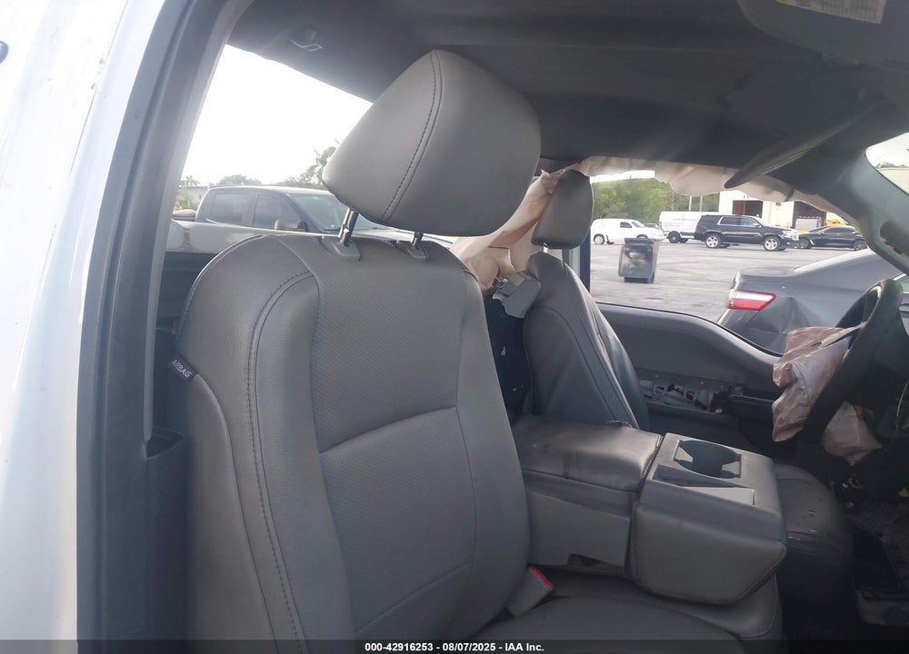 2016 FORD F-150 VIN: 1FTMF1C86GKD92200