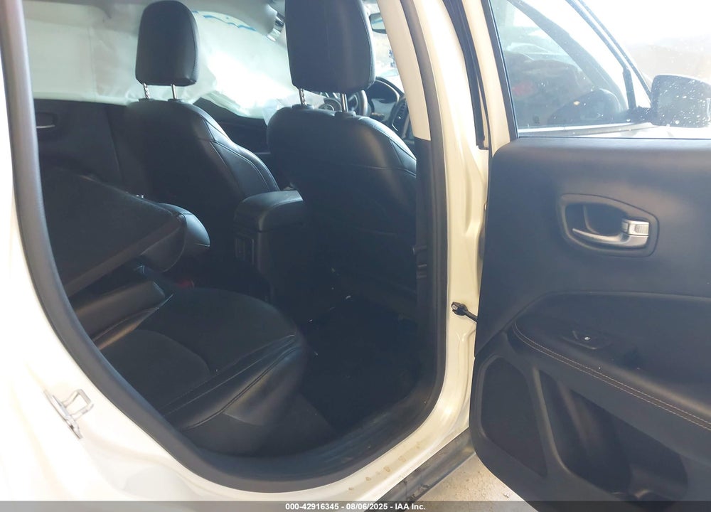 2020 JEEP COMPASS VIN: 3C4NJDCB2LT101295