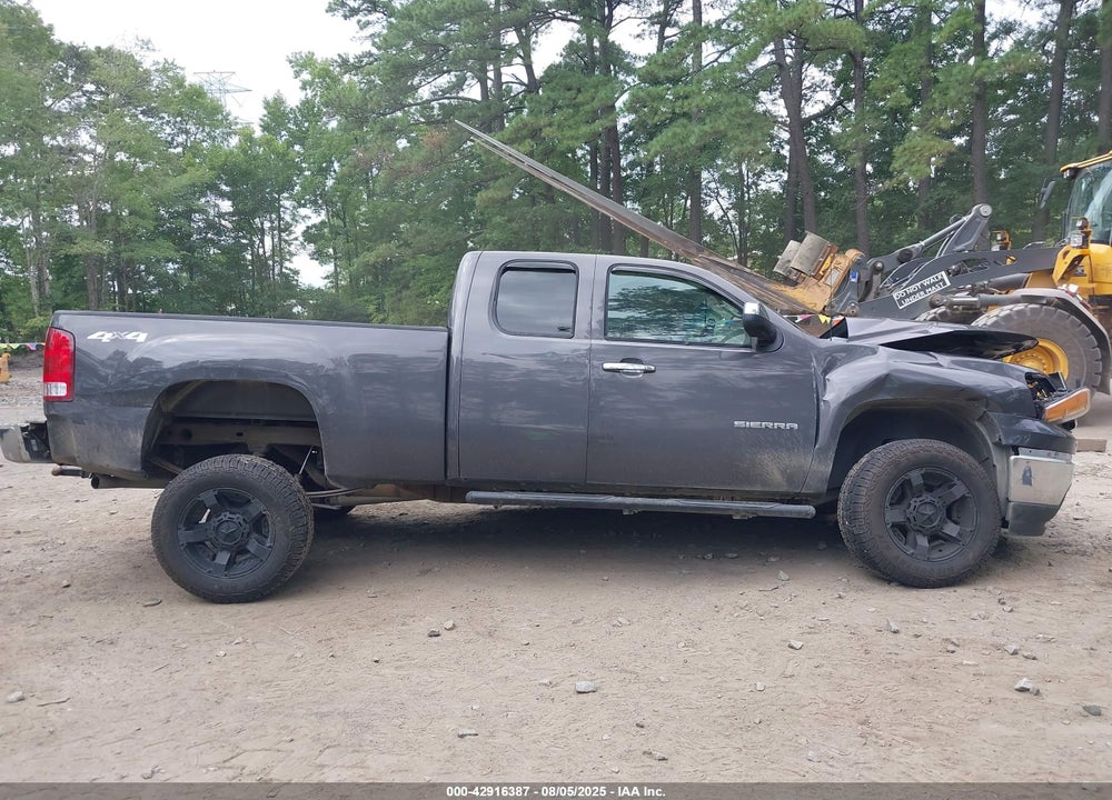 2011 GMC SIERRA 1500 VIN: 1GTR2VE32BZ122861