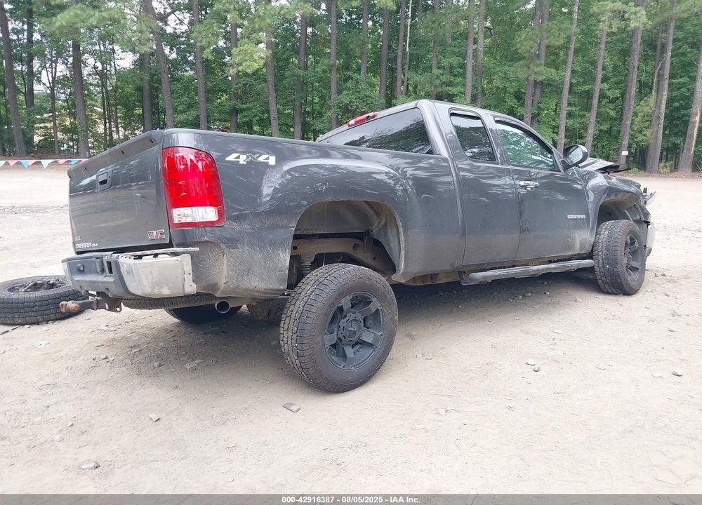 2011 GMC SIERRA 1500 VIN: 1GTR2VE32BZ122861