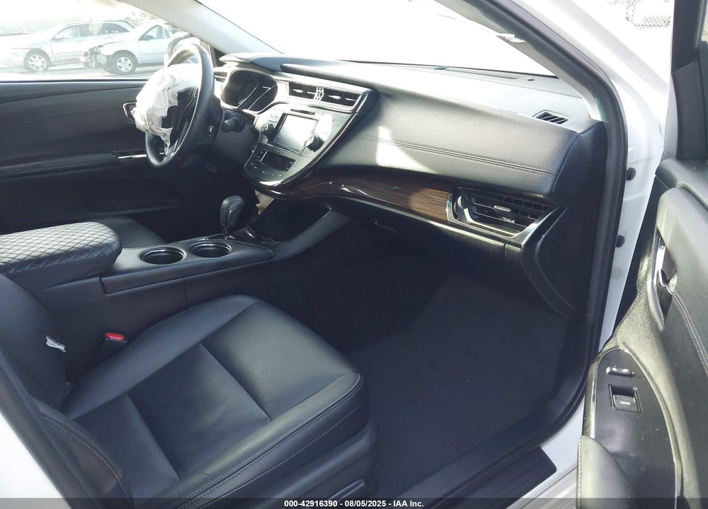 2015 TOYOTA AVALON HYBRID XLE TOURING VIN: 4T1BD1EB3FU048120