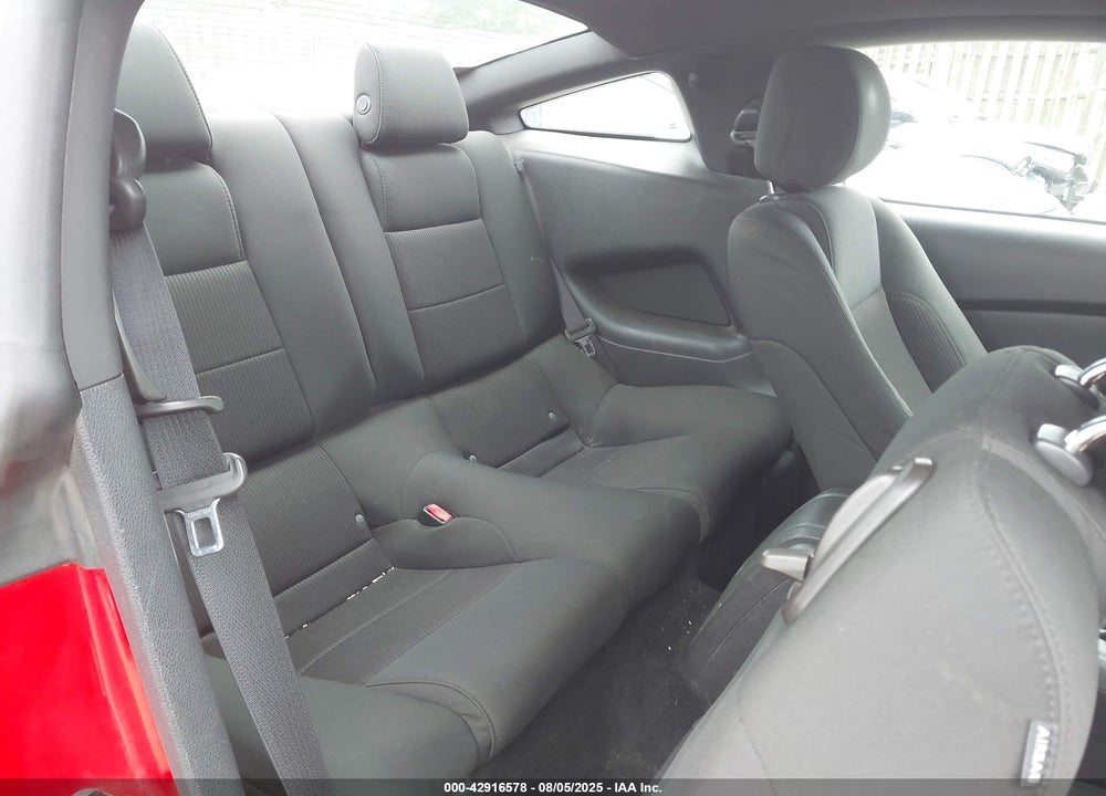 2014 FORD MUSTANG VIN: 1ZVBP8AM7E5277370