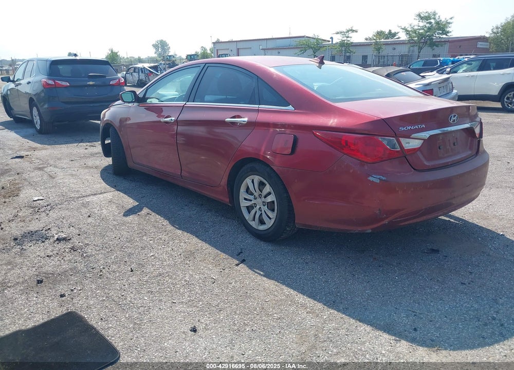 2011 HYUNDAI SONATA VIN: 5NPEB4AC1BH061198