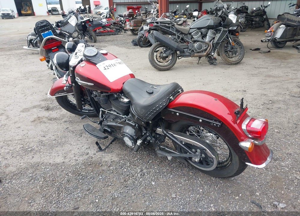 2019 HARLEY-DAVIDSON FLHCS VIN: 1HD1YBK21KB065906