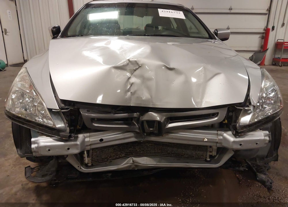 2005 HONDA ACCORD 2.4 EX VIN: 1HGCM56745A129400