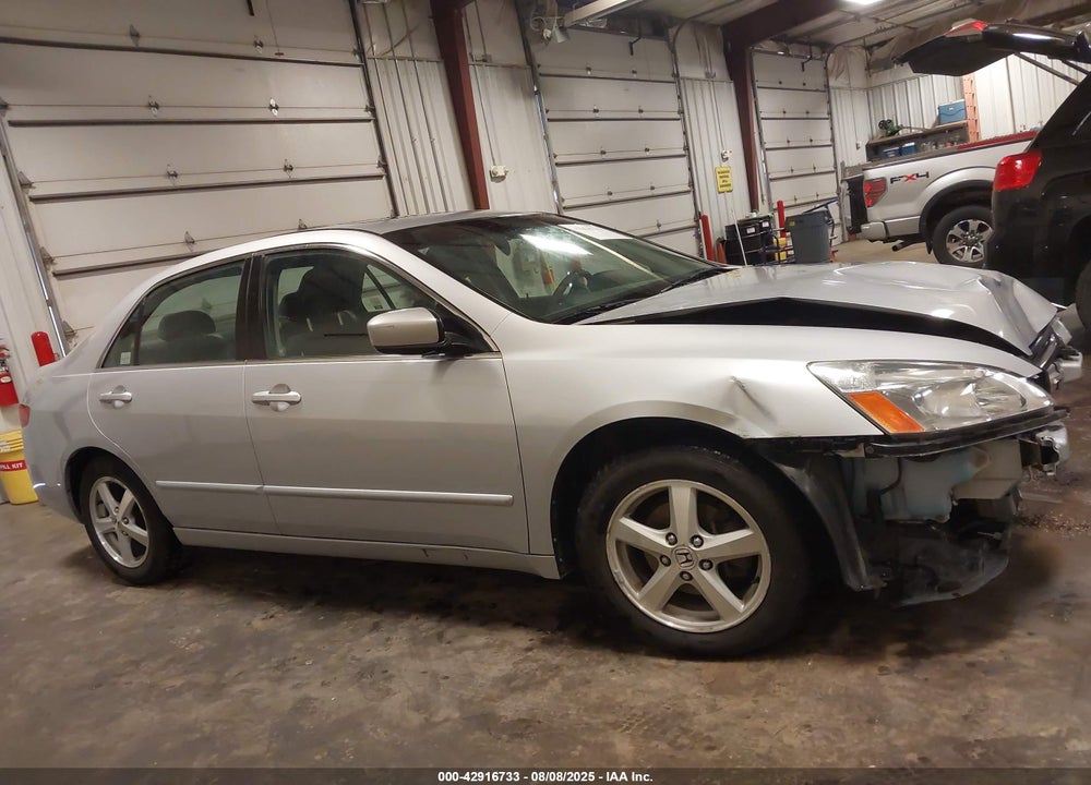 2005 HONDA ACCORD 2.4 EX VIN: 1HGCM56745A129400