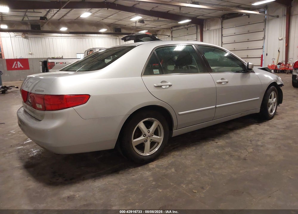 2005 HONDA ACCORD 2.4 EX VIN: 1HGCM56745A129400