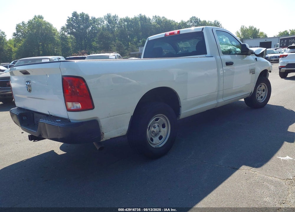 2022 RAM 1500 VIN: 3C6JR6DG9NG300845