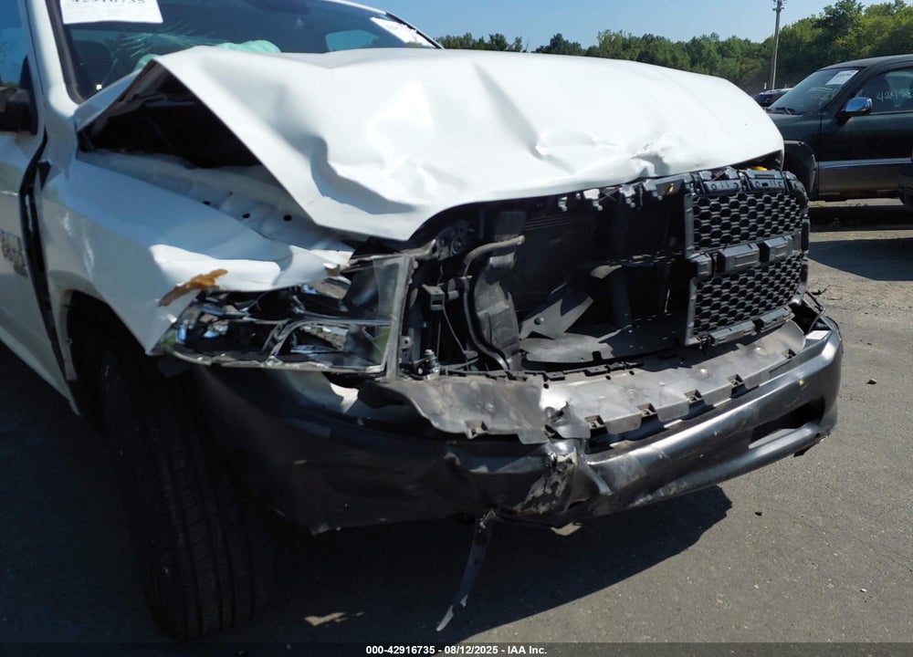 2022 RAM 1500 VIN: 3C6JR6DG9NG300845