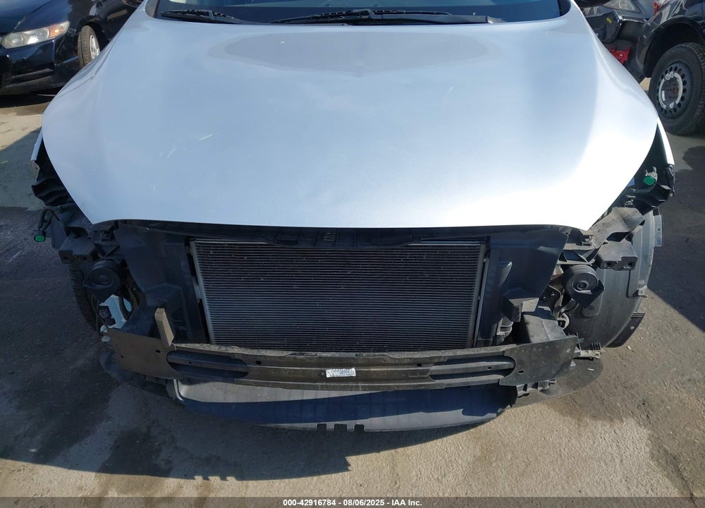 2019 KIA SORENTO 2.4L LX VIN: 5XYPG4A39KG452245