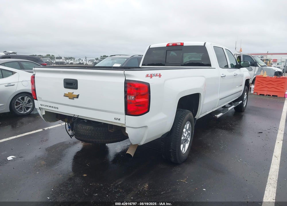 2015 CHEVROLET SILVERADO 2500HD LTZ VIN: 1GC1KWEG9FF120280