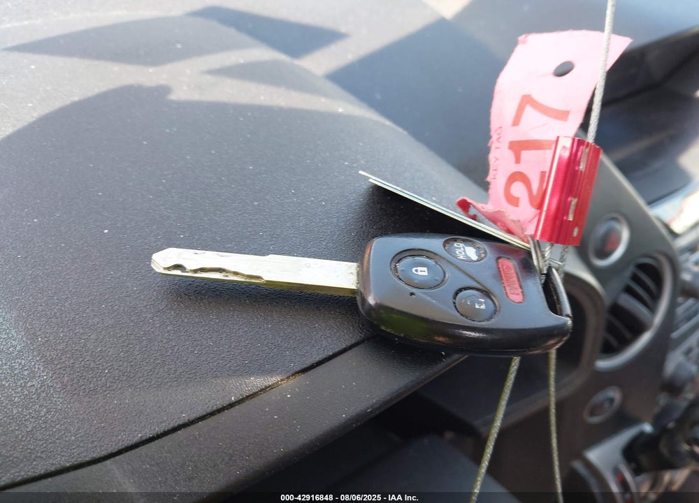 2013 HONDA PILOT VIN: 5FNYF4H62DB011252
