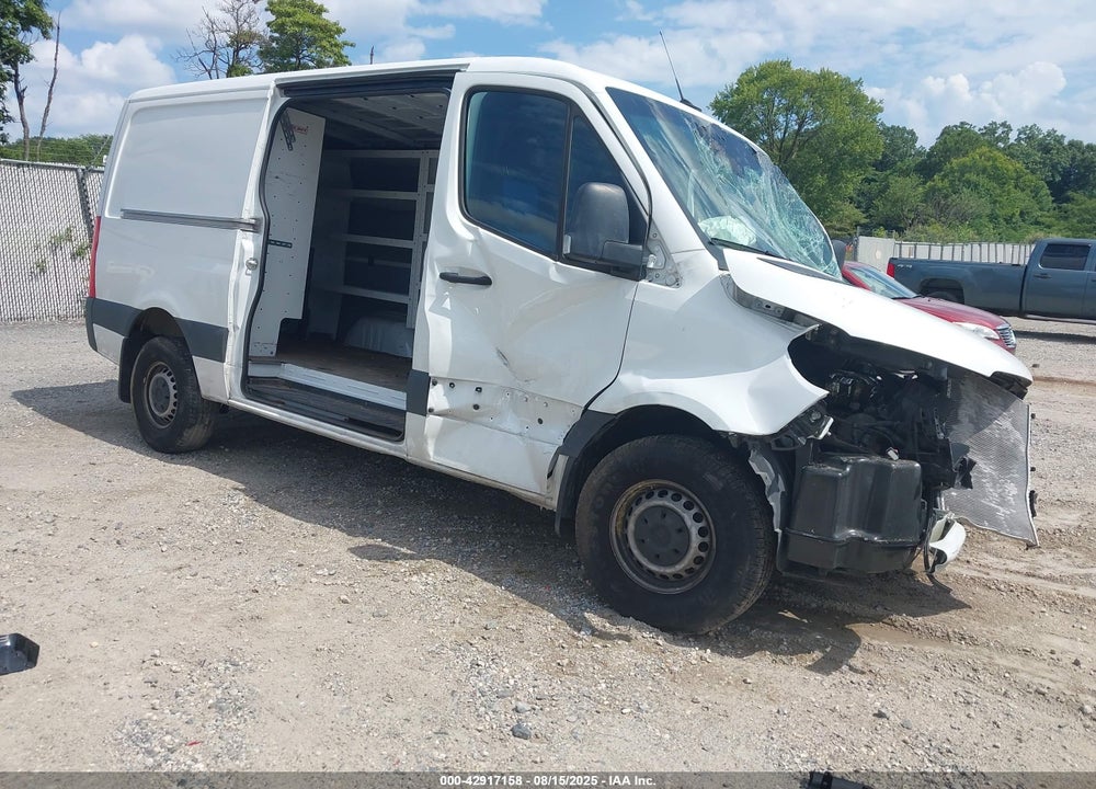 2024 MERCEDES-BENZ SPRINTER 2500 STANDARD ROOF 4-CYL DIESEL HO VIN: W1Y4NBHY1RT167113