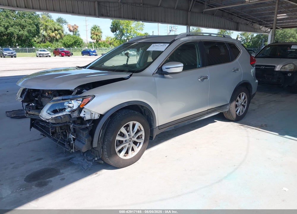 2017 NISSAN ROGUE VIN: JN8AT2MT8HW140127