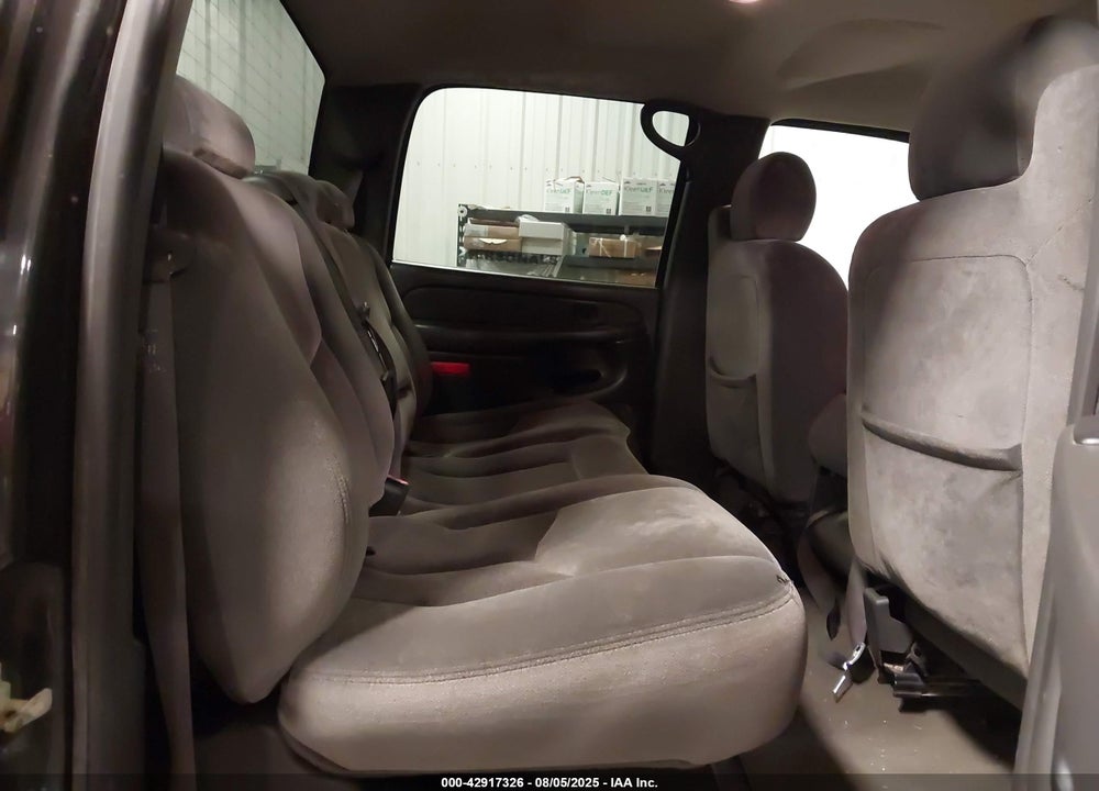 2005 GMC SIERRA 2500HD SLE VIN: 1GTHK23205F926165