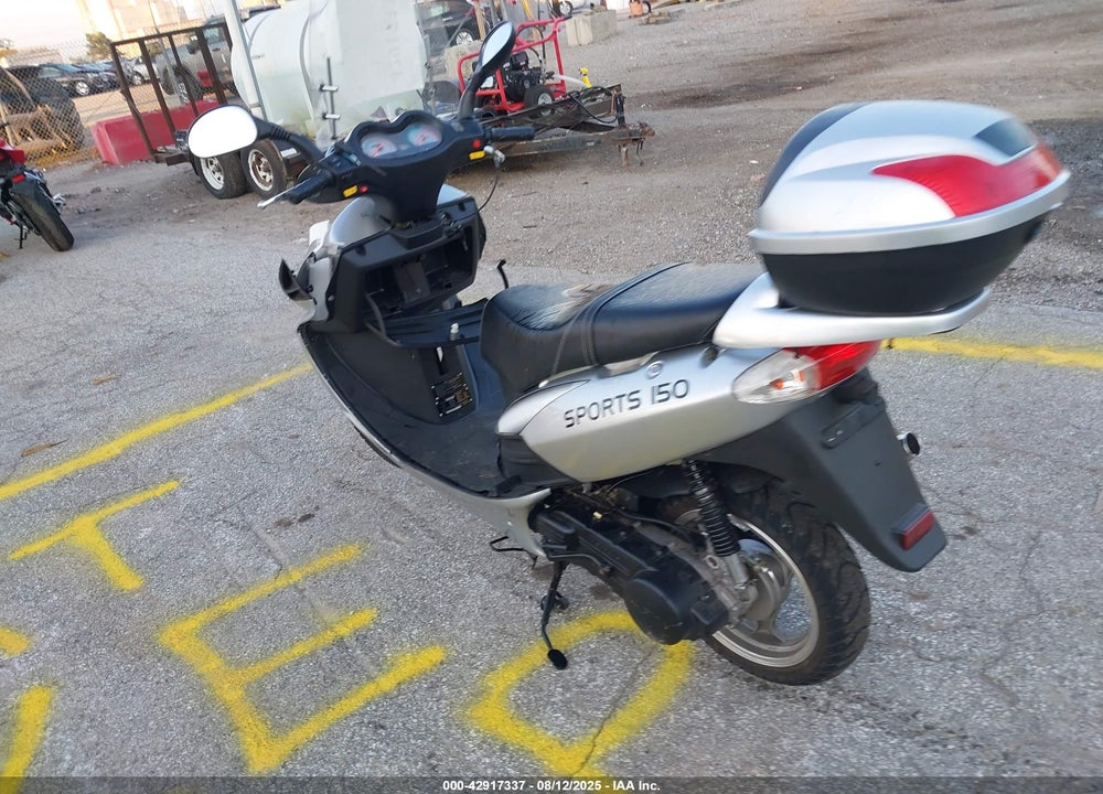 2019 TAO TAO MOPED VIN: L9NTCGPB9K1000162