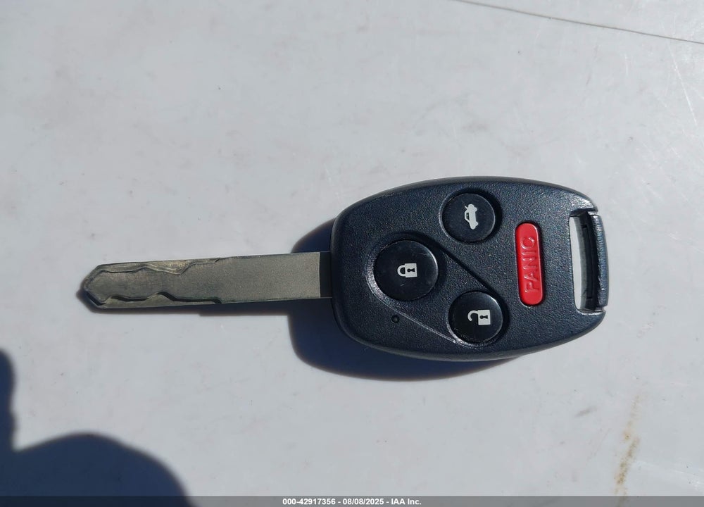 2012 HONDA ACCORD VIN: 1HGCP3F83CA009203