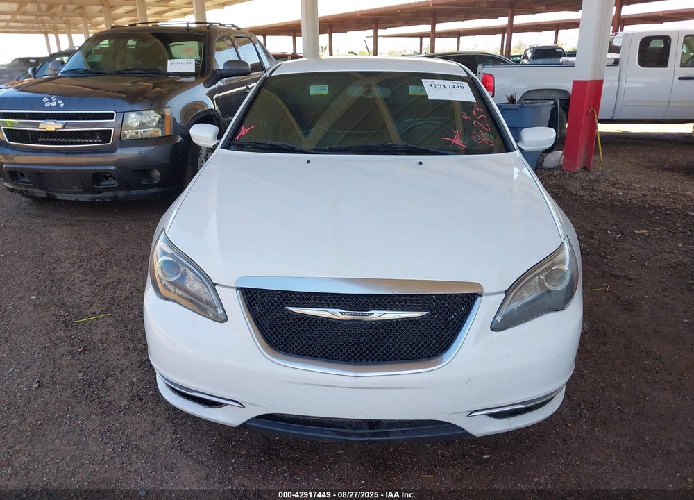 2014 CHRYSLER 200 VIN: 1C3CCBCG7EN192931