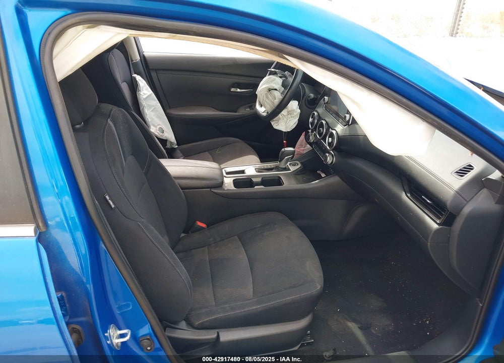 2022 NISSAN SENTRA SV XTRONIC CVT VIN: 3N1AB8CV5NY254047
