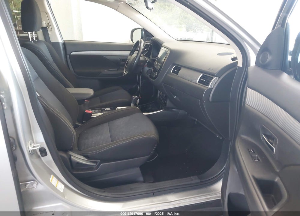 2018 MITSUBISHI OUTLANDER VIN: JA4AZ3A35JZ042580