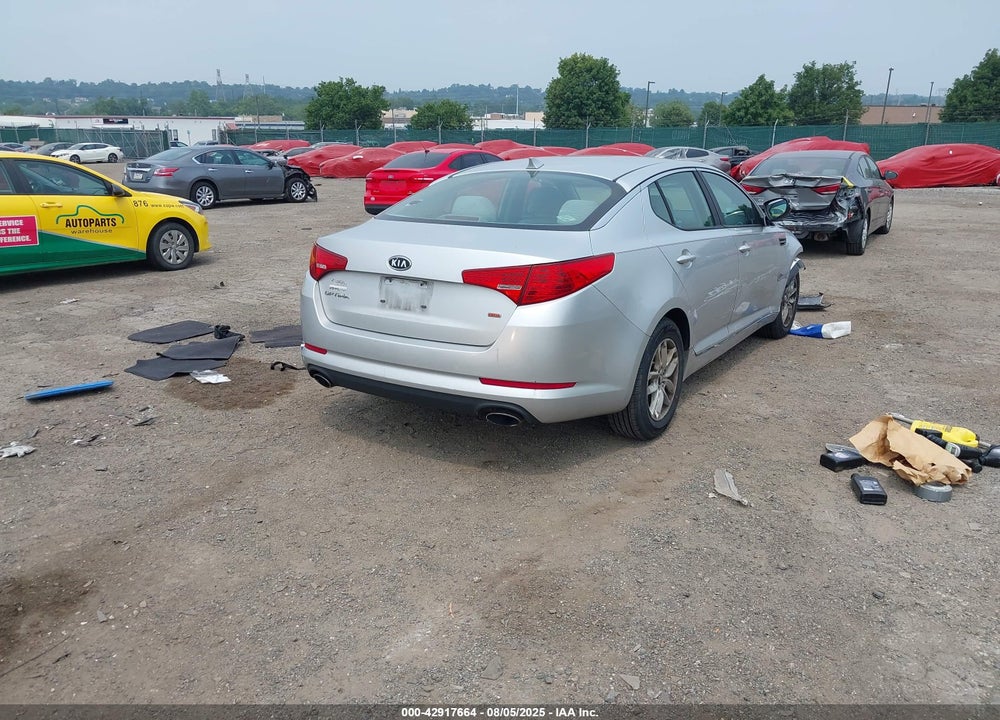 2011 KIA OPTIMA LX VIN: KNAGM4A76B5085452