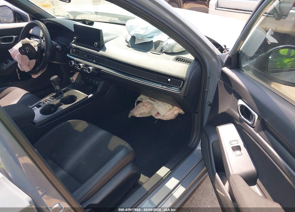 2025 HONDA CIVIC VIN: 19XFL2H81SE019514