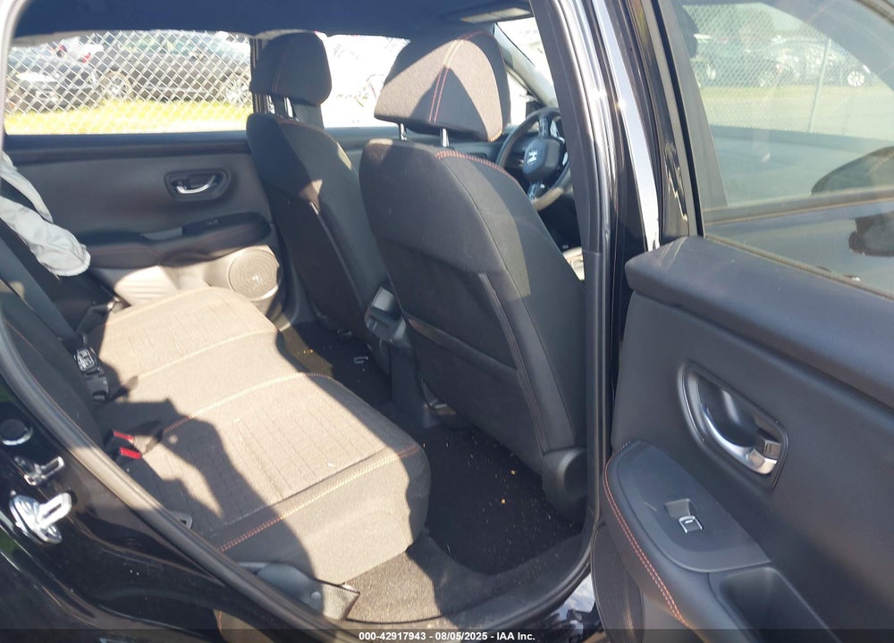 2025 HONDA HR-V VIN: 3CZRZ2H50SM783467