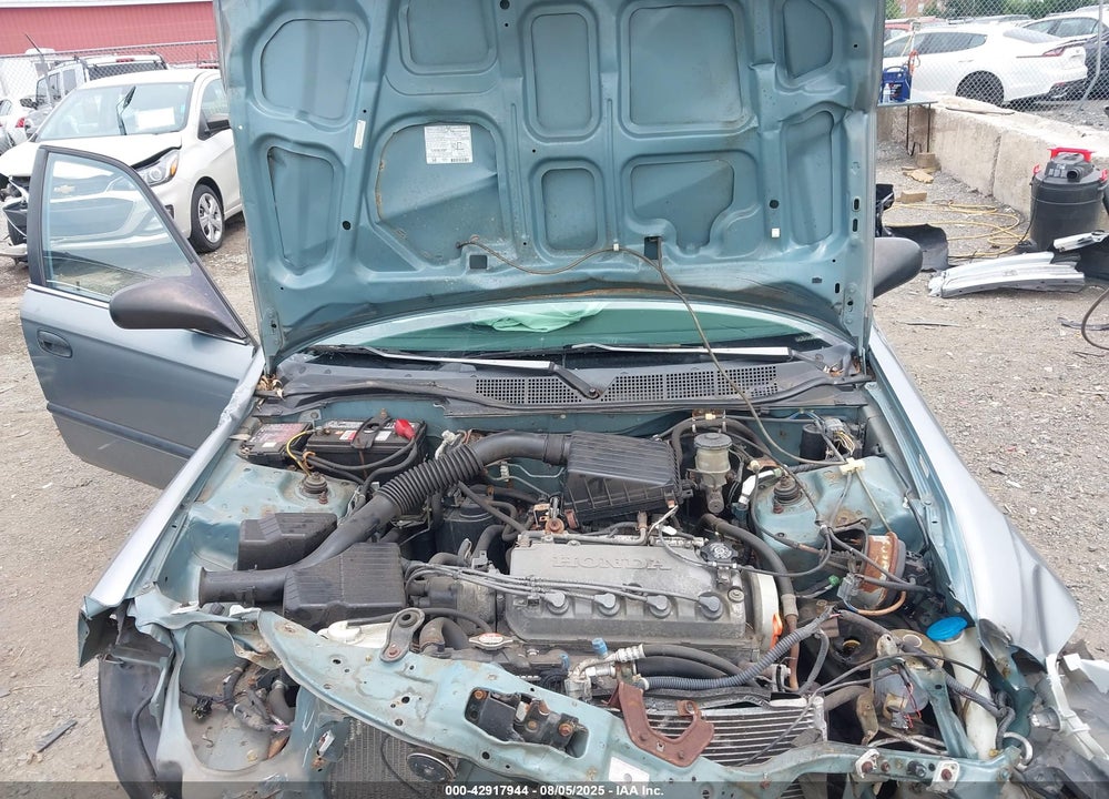 1999 HONDA CIVIC LX VIN: 2HGEJ6679XH587915
