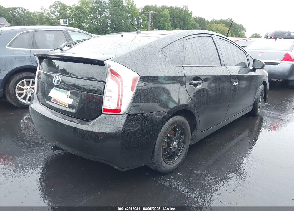 2013 TOYOTA PRIUS TWO VIN: JTDKN3DU7D0346805