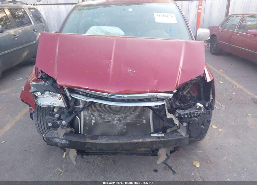 2014 CHRYSLER TOWN & COUNTRY LIMITED VIN: 2C4RC1GG5ER319091