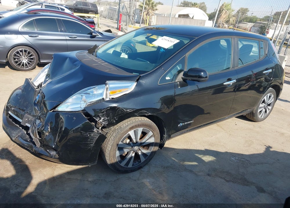 2017 NISSAN LEAF SV VIN: 1N4BZ0CP2HC300131