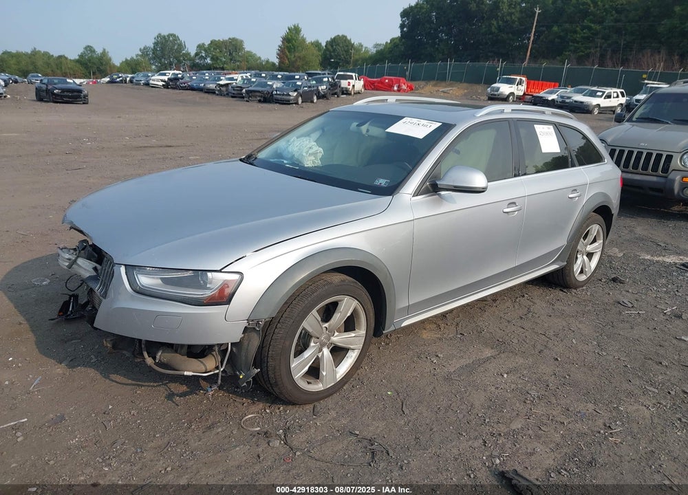 2015 AUDI ALLROAD VIN: WA1TFAFL8FA122105