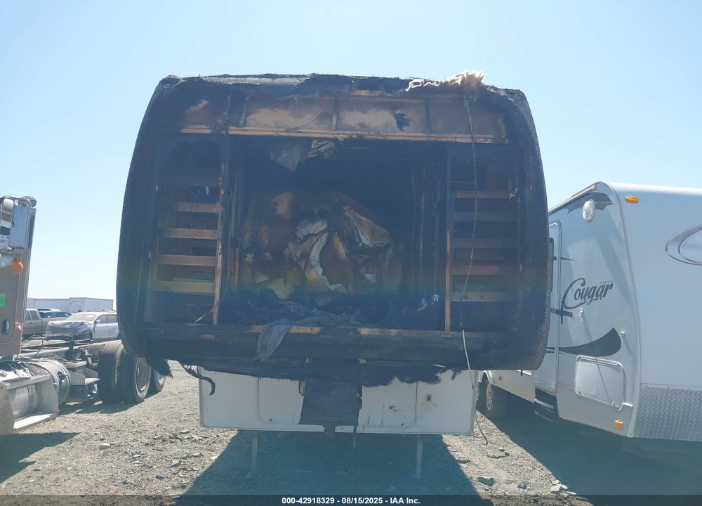 2006 FOREST RIVER OTHER VIN: 4X4FWCE286T007395