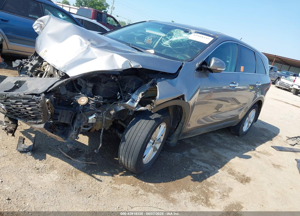 2019 KIA SORENTO VIN: 5XYPG4A38KG512662